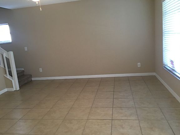 5th image of 5330 Yaupon St