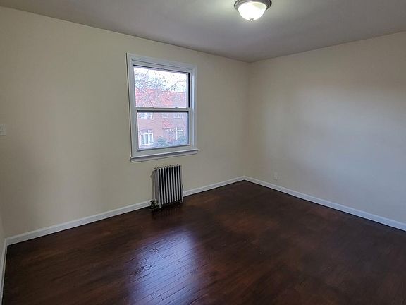 3rd image of 2816 172nd St #2E