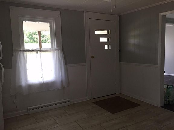 Kitchen (front door)