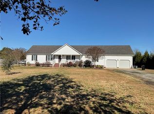 104 Sea Breeze N, Knotts Island, NC 27950