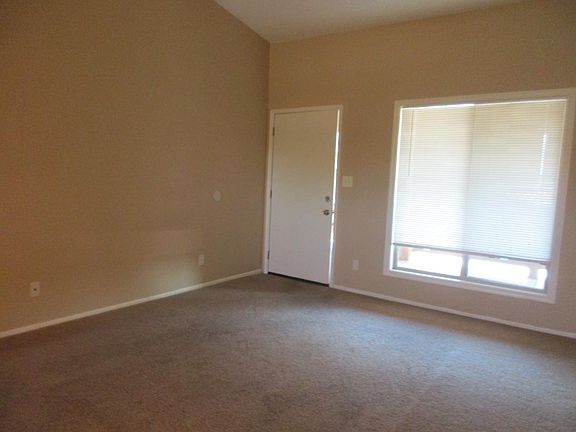 4th image of 465 W Ivyglen St APT 220