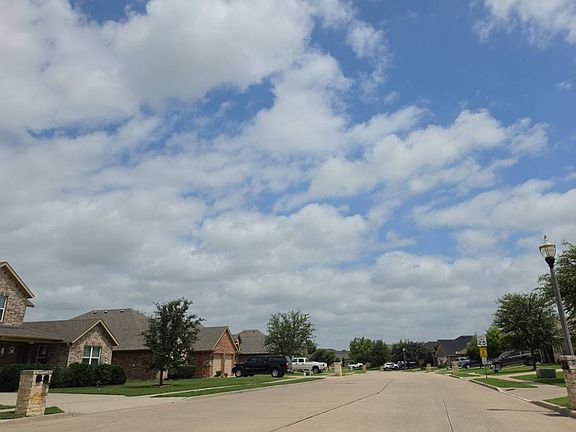 4th image of 11 Pleasant Valley