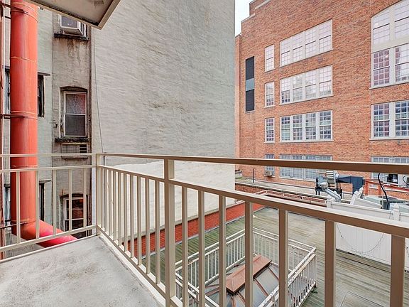 5th image of 143 Mulberry St #3BB