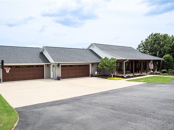 2nd image of 8249 Houdan Way