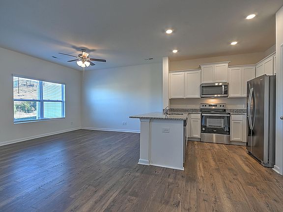 5th image of 30 Moon Rock Ct #30