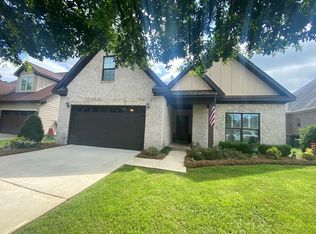 204 Prestwick Dr, Dothan, AL 36305