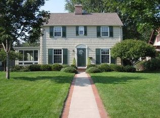 5538 Edgewater Blvd, Minneapolis, MN 55417