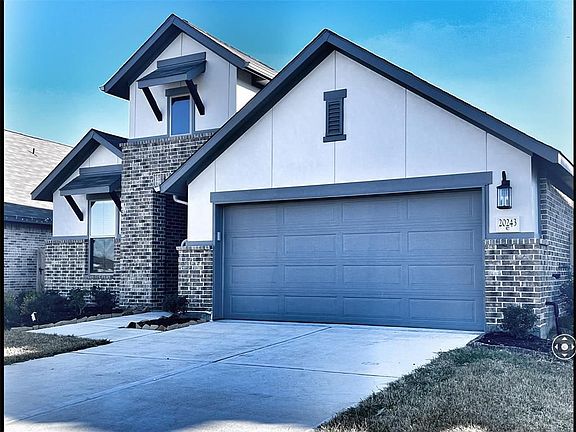 2nd image of 20243 Laila Manor Ln