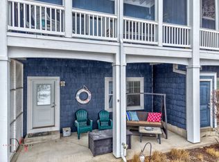 13 River Row, Ottawa, IL 61350