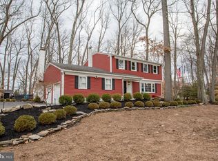 6193 Honey Hollow Rd, Doylestown, PA 18902