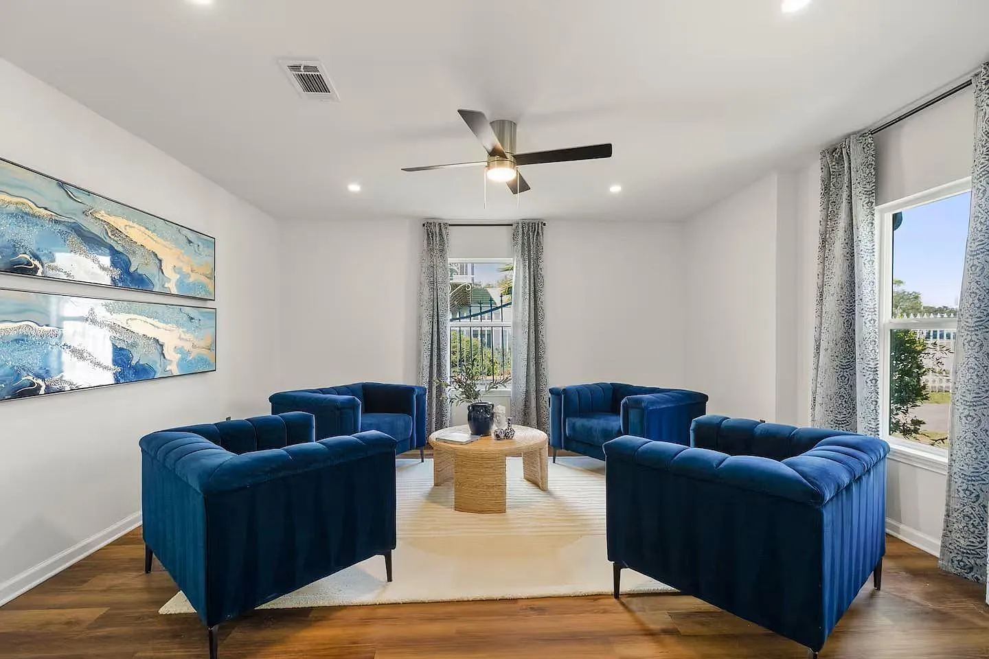 9 bed, 9.0 bath, 5548 sqft, $7,000 — Photo 2