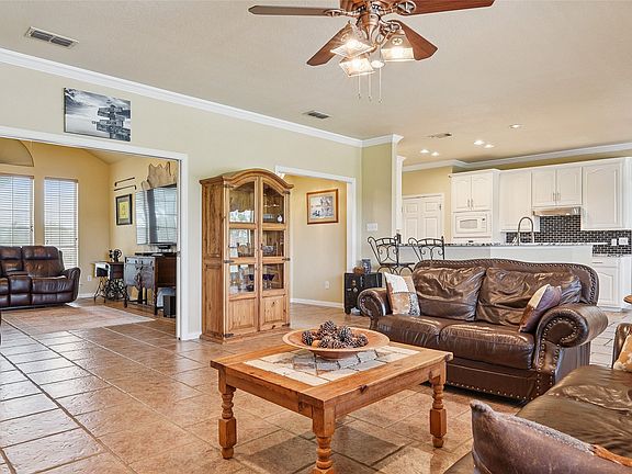 4th image of 1596 Ranch House Rd