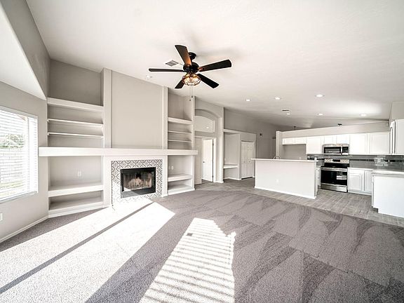 Kitchen- open floor plan