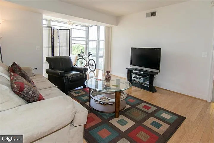 11800 Sunset Hills Rd #919 — Photo 8