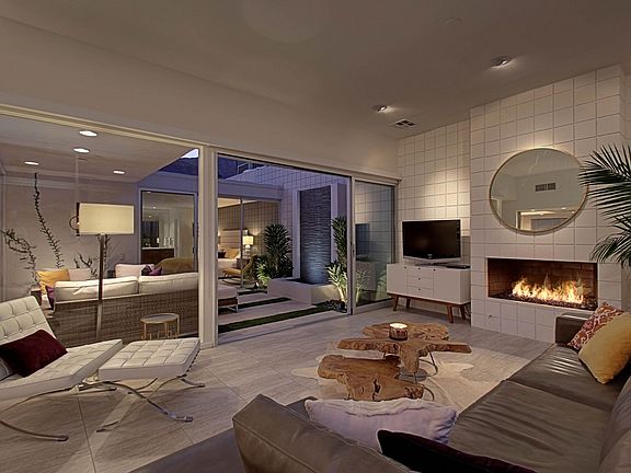 3rd image of 790 E La Verne Way