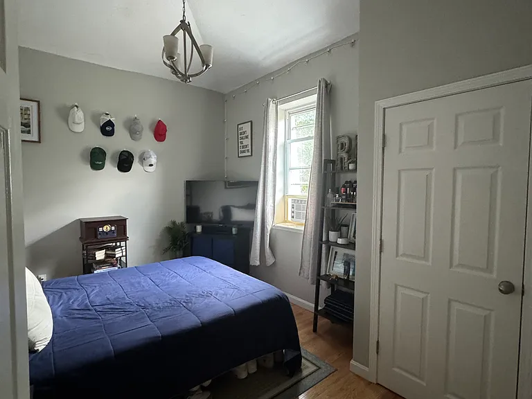 35 Newton St #2 — Photo 12