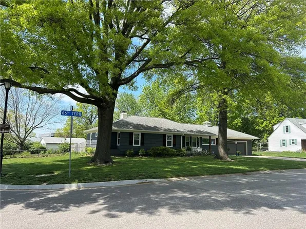 8820 W 66th Ter, Merriam, KS 66202