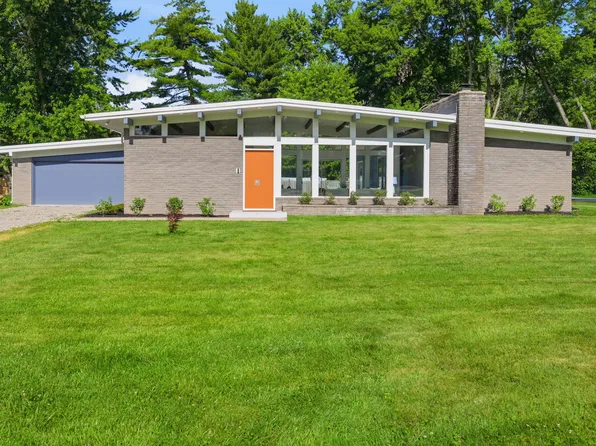 5430 Grandview Dr, Indianapolis, IN 46228
