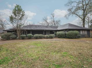 3604 Hanging Moss Ln, Monroe, LA 71201