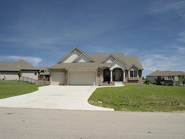 1st image of 430 Sienna Dr