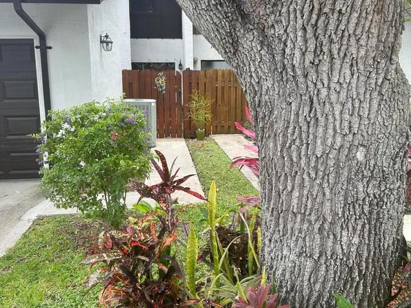 2010 Colonial A3 Road #3, Fort Pierce, FL 34950