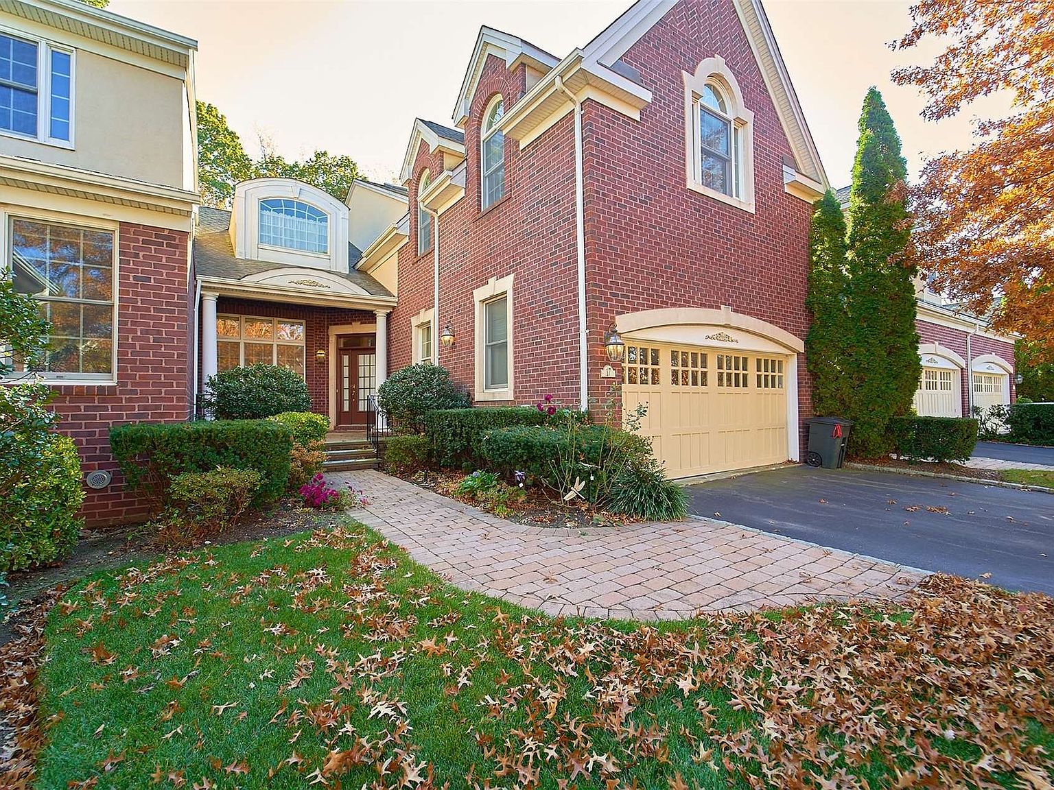 17 Kensington Circle UNIT 17, Manhasset, NY 11030 Zillow