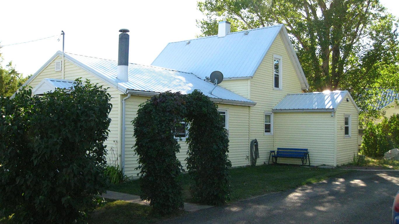 301 N Sheehan Ave, Blunt, SD 57522 Zillow