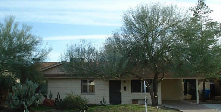 2nd image of 3605 E Ludlow Dr