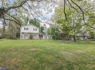 71 Oak Dr, Doylestown, PA 18901