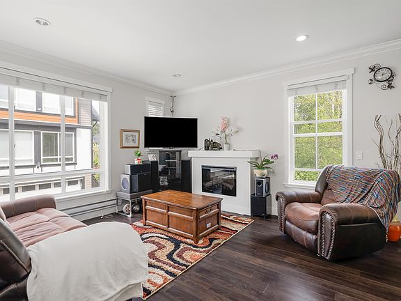 5th image of 6378 142nd St #22