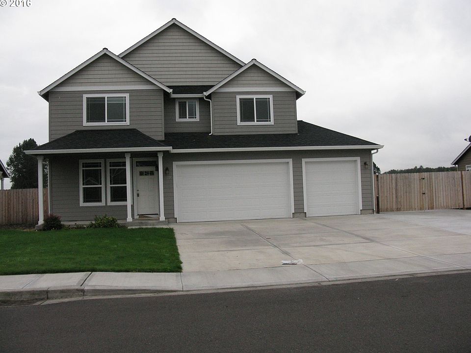 1st image of 439 Twin Flower Dr S