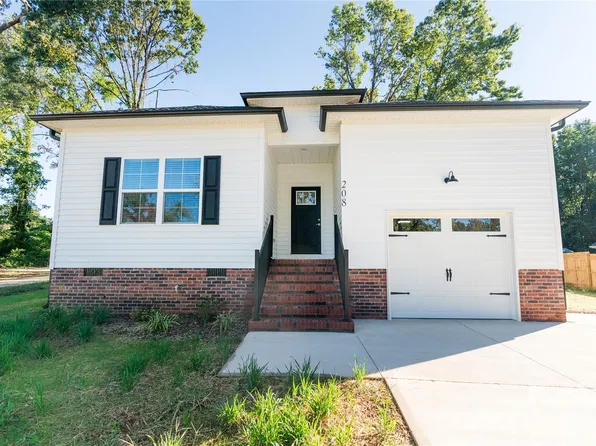 208 E 15th St, Salisbury, NC 28144