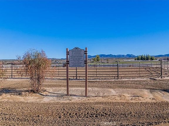 4th image of 133 Lakeshore Blvd Lot 133