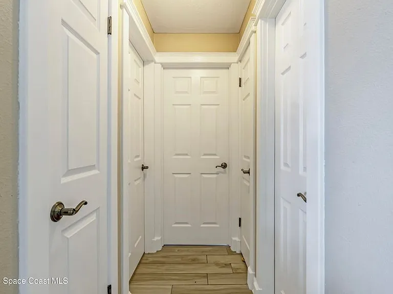 317 Surf Dr — Photo 14