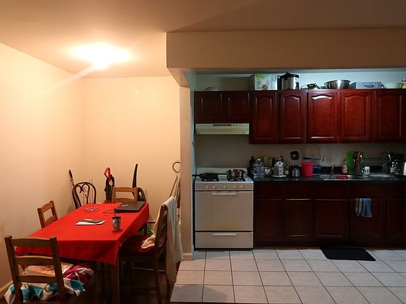 2nd image of 112 Madison St APT 02D