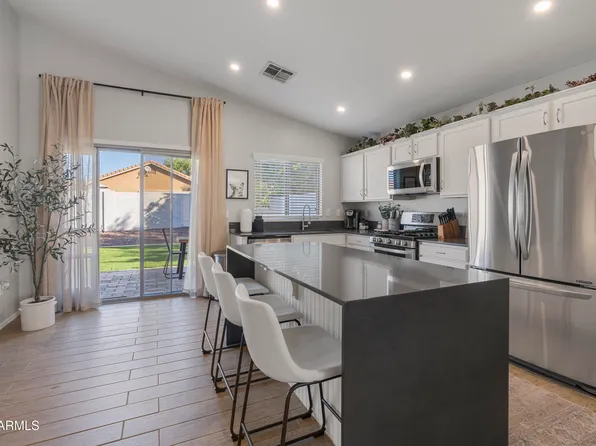 830 E MONONA Drive, Phoenix, AZ 85024