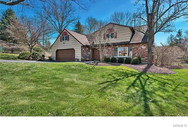 1st image of 8 Marco Ln