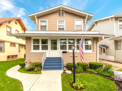 911 Richmond St, Joliet, IL, 60435