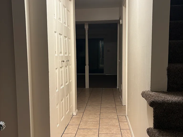 47 Vinway Ct — Photo 2