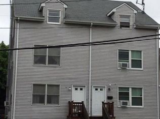 91 Beacon Ave #3, Providence, RI 02903