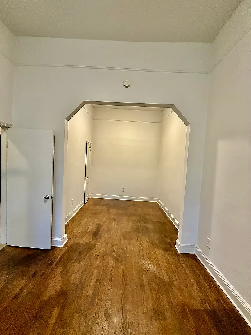 36 Willow Place — Photo 4