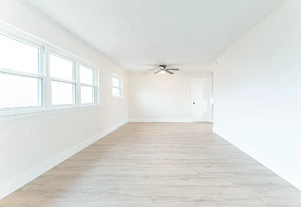 4 bed, 1584 sqft, $2,200 — Photo 3
