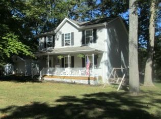 220 Pawnee Ln, Lusby, MD 20657