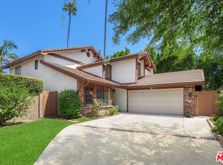 13031 Magnolia Blvd, Sherman Oaks, CA 91423