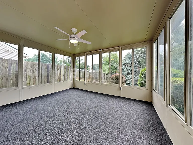 936 Hathaway Dr — Photo 20