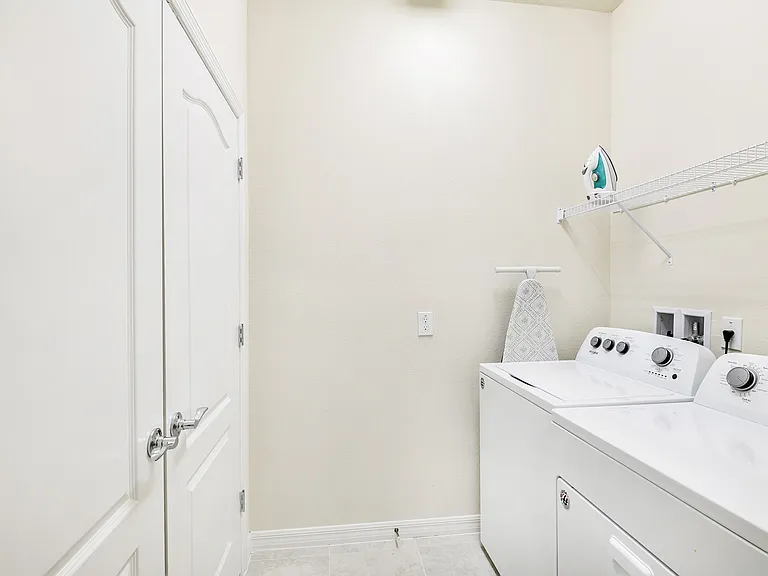 8917 Bengal Ct — Photo 11