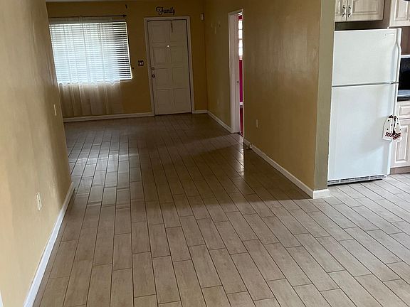 5th image of 17315 11th St