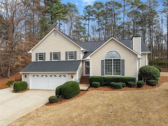 2nd image of 3585 Ridgewood Point