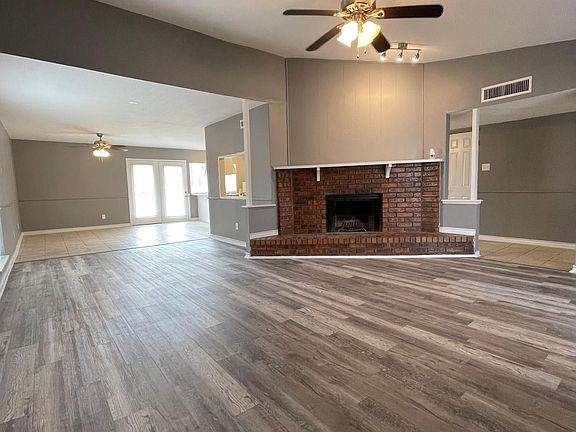 2nd image of 8802 Linda Vista Dr