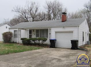 1623 SW 22nd St, Topeka, KS 66611
